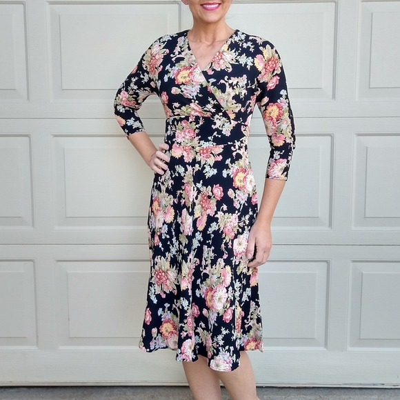 1990's does 1940's VINTAGE FLORAL DRESS xs s - Picture 4 of 12